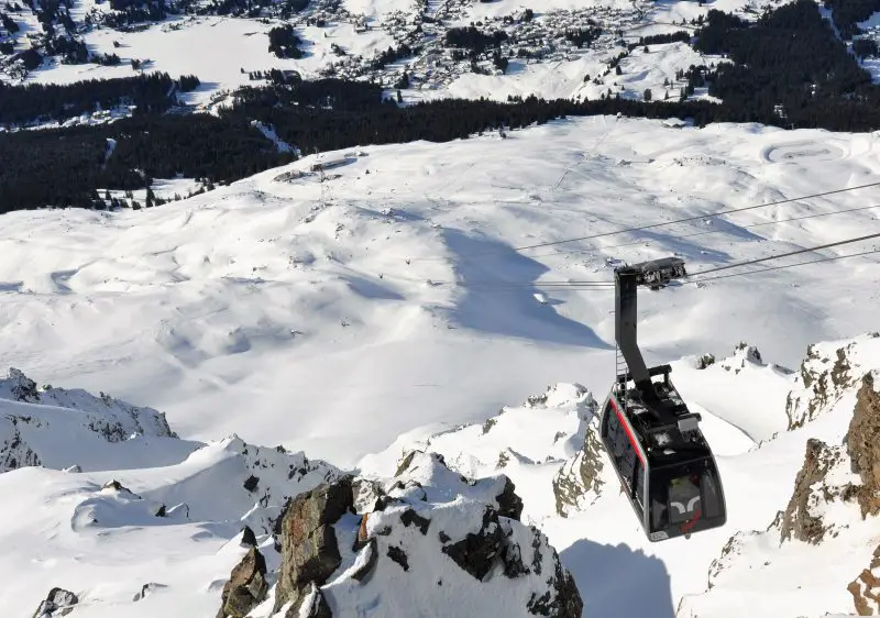 High above Lenzerheide, the Rothorn cable car climbs to 2865m.