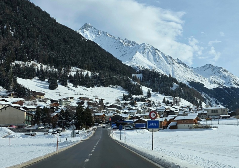 Liddes village