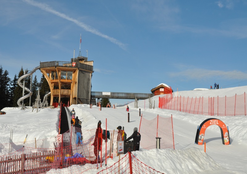 Madrisa-land kids zone