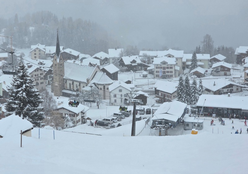 Obersaxon Mundaun ski resort includes numerous villages like Meierhof
