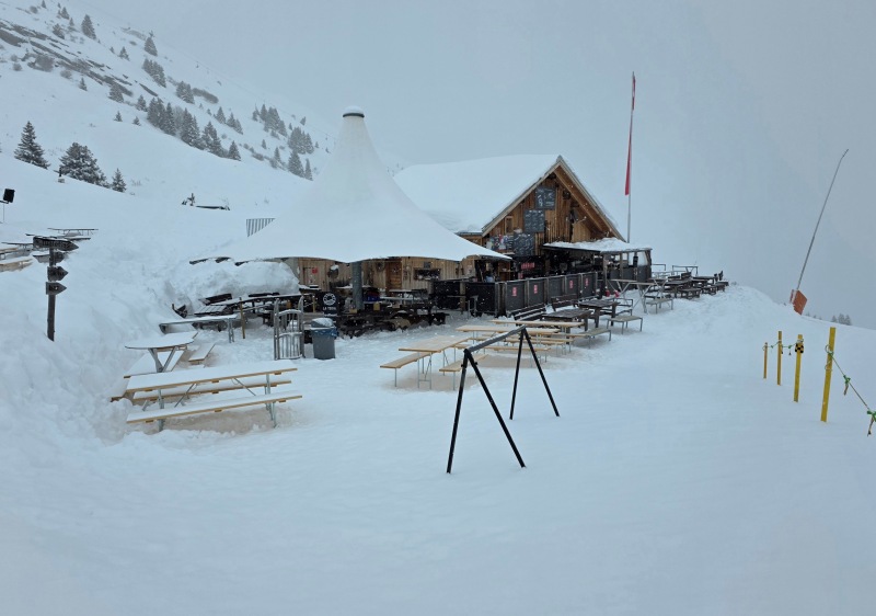 La Tegia bar-restaurant below Hitzeggen