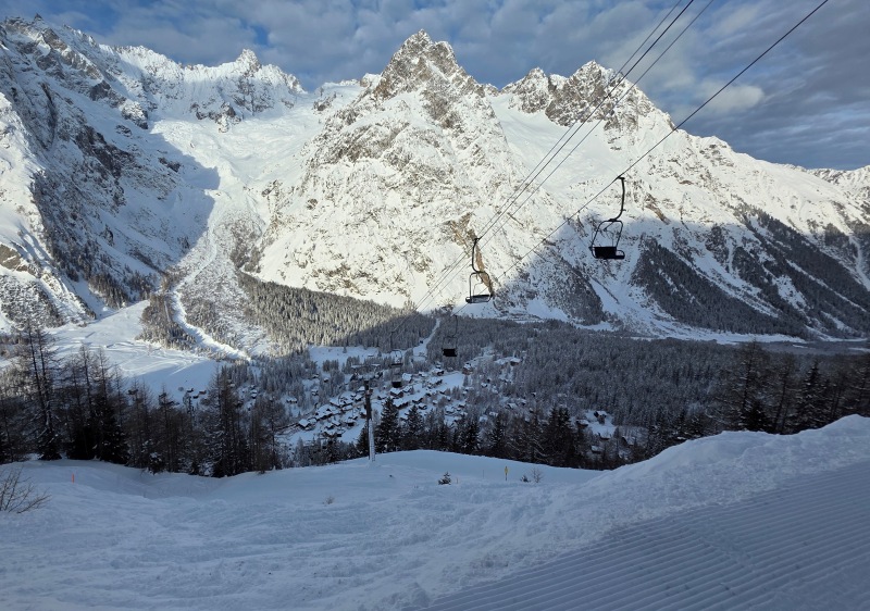 La Fouly double chair & ski terrain