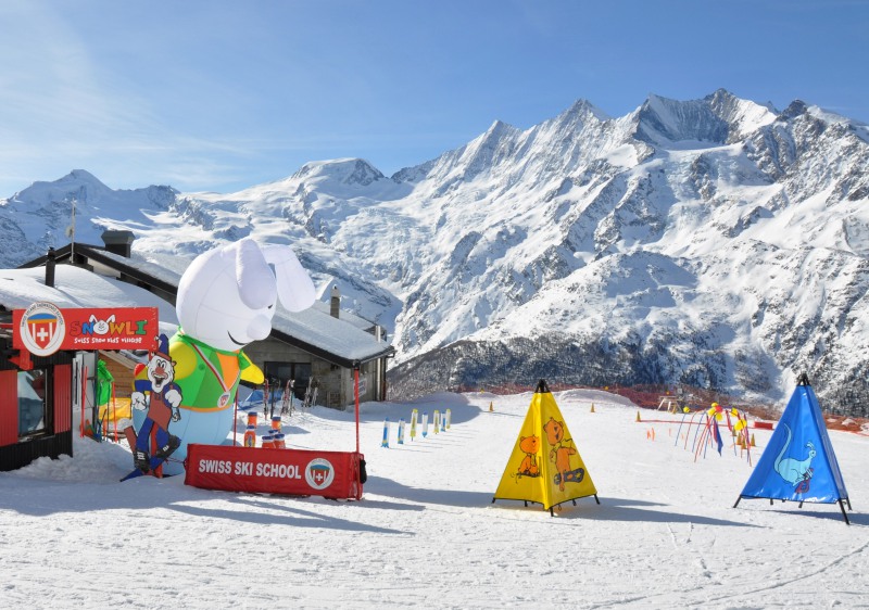 Saas Fee Ski Resort Info Guide Saas Fee Switzerland Review