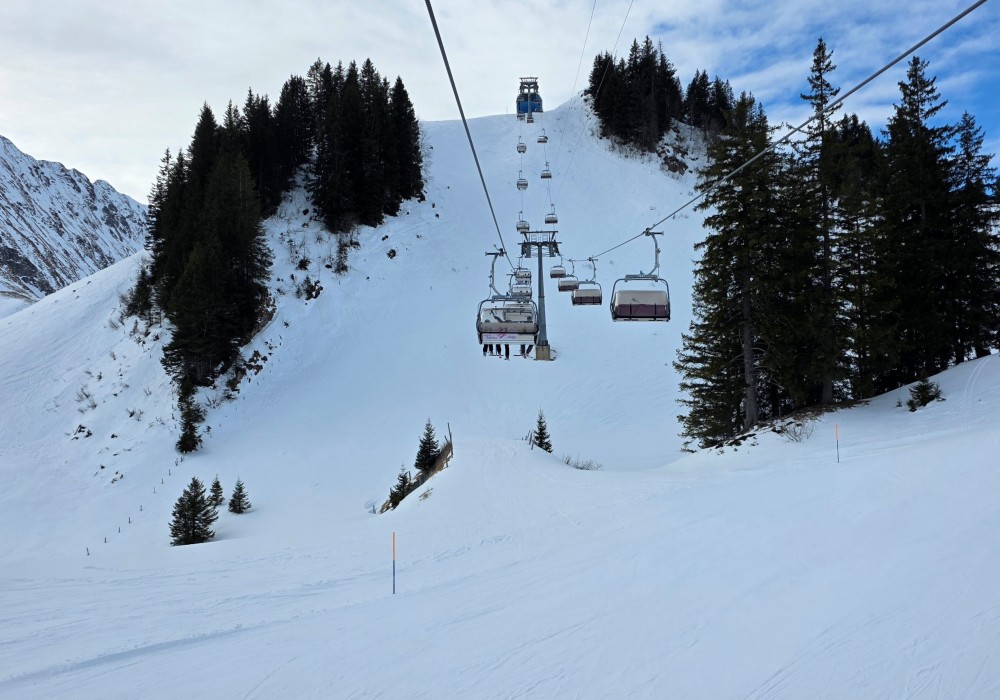 Nearing Hinter Schwarzenegg at Sorenberg