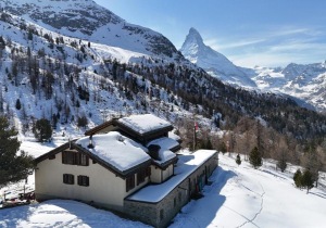 Grünsee Mountain Lodge | Zermatt Ski-in Ski-out Lodge
