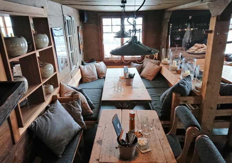 Zermatt Restaurants Zermatt Bars, Après Ski & Nightlife