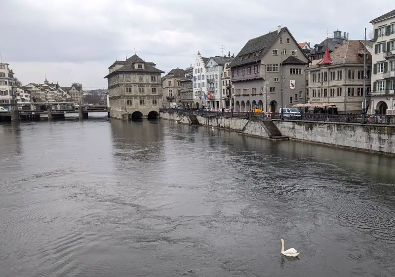zurich-city-airport-info-guide-z-rich-switzerland-review