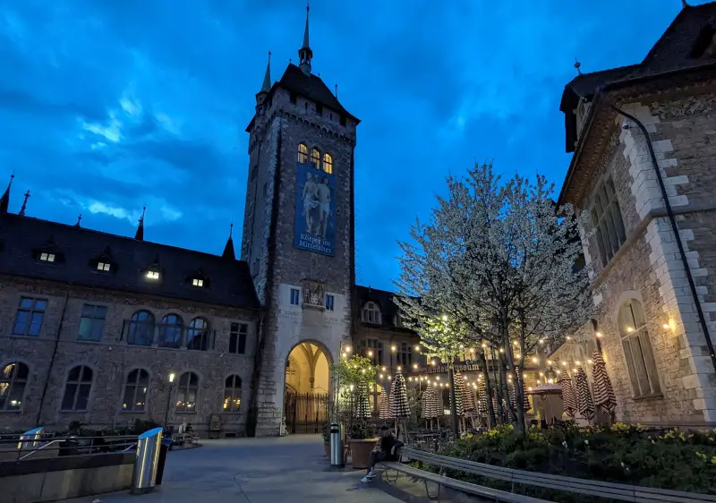 zurich-city-airport-info-guide-z-rich-switzerland-review