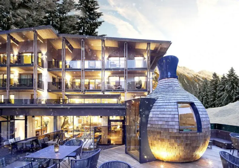 Magic Dolomites & Austrian Alps Ski Tour - S4S Travel, Powderhounds