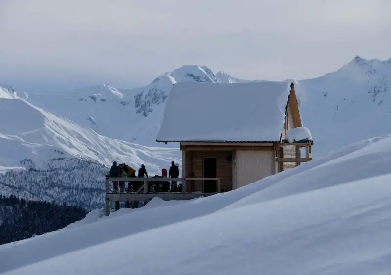 Cloudbase Hut