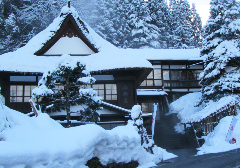 Best Japan Ski Hotels Top