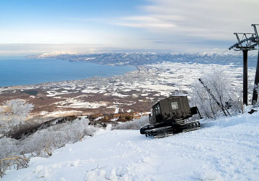 Iwanai Cat Skiing Hokkaido