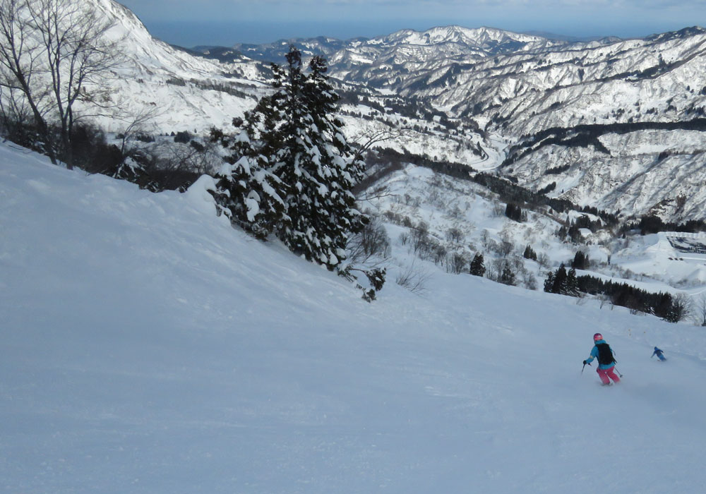 Charmant Hiuchi Snow Resort Ratings, Review