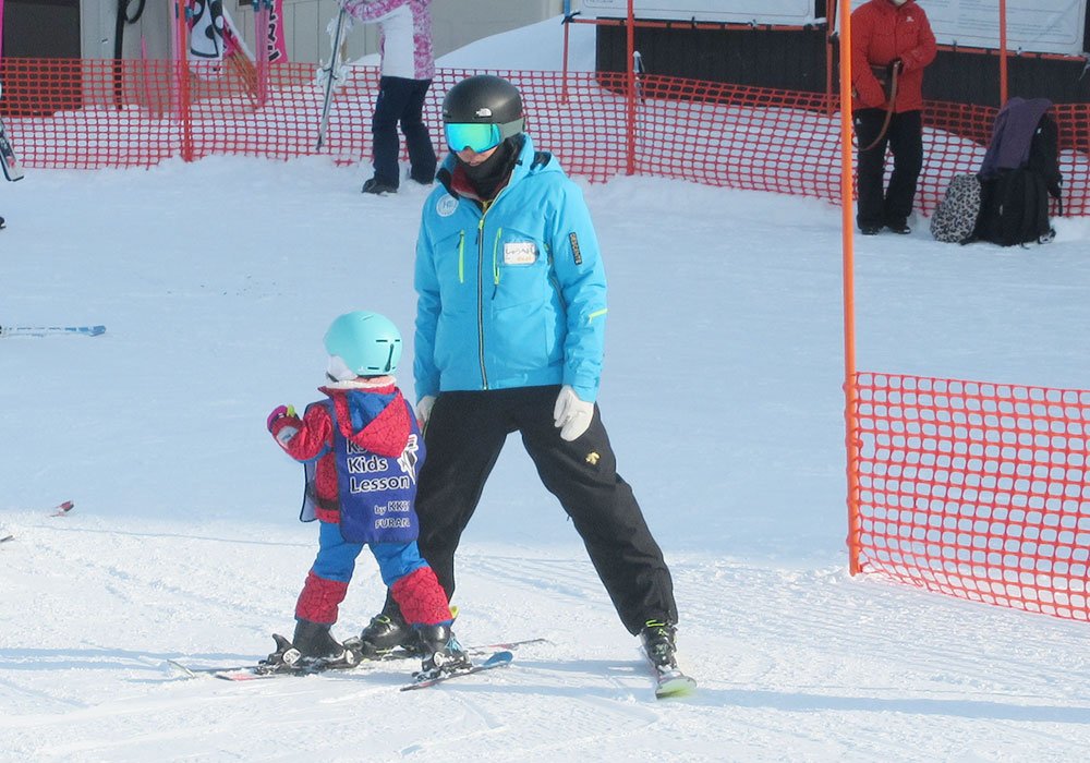 Furano Ski Hire Furano Ski School, Child Care