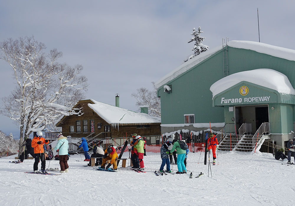 Furano Ski Hire Furano Ski School, Child Care