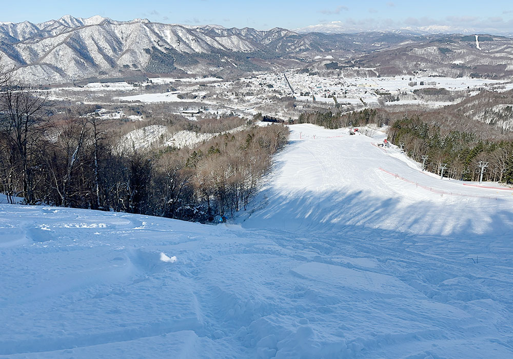 Hidaka Kokusai Ski Resort
