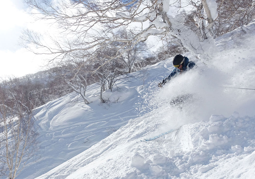 Niseko Hanazono Ski Resort Hokkaido