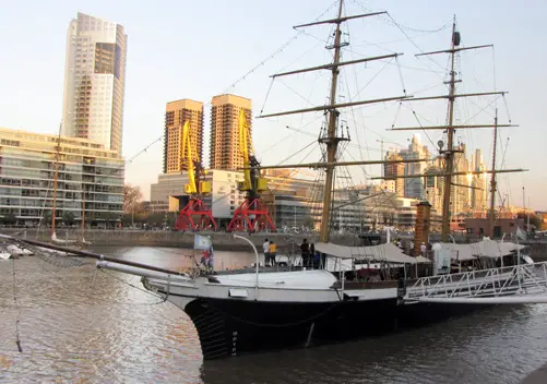 Puerto Madero