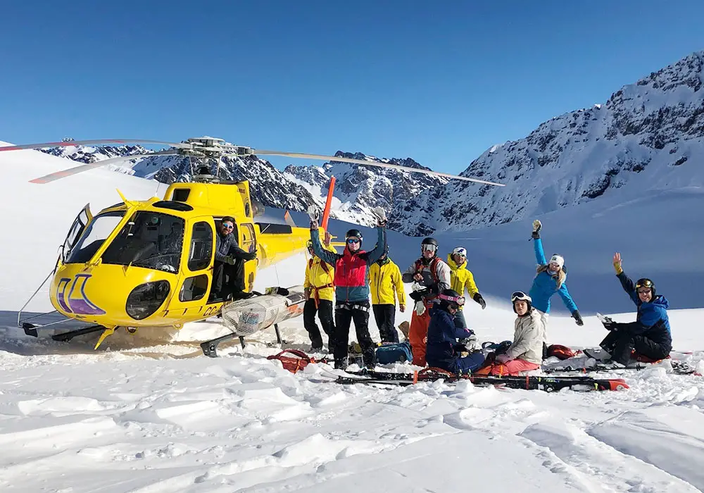 Powder South Heli Skiing