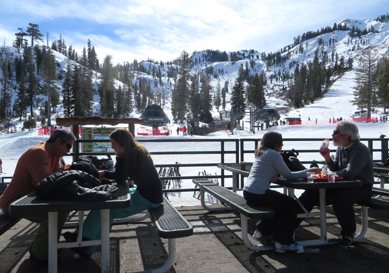 Alpine Ski Resort Facilities Ski Rentals