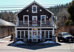 Redlight Historic Bunk Hotel