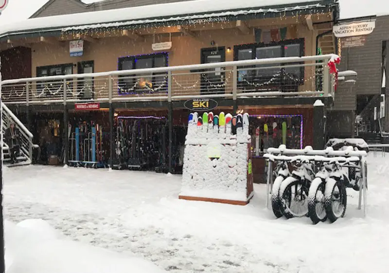 Aspen ski clothes rental sales