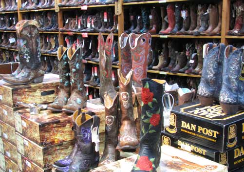 Steamboat Springs Shopping | Steamboat Ski Shops