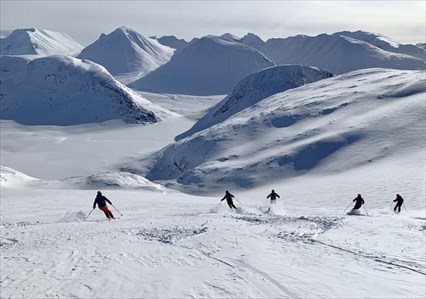 Pure Heliskiing Swedish Lapland