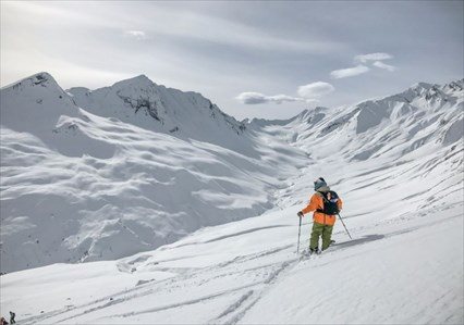 Heli Ski Kazbegi Georgia